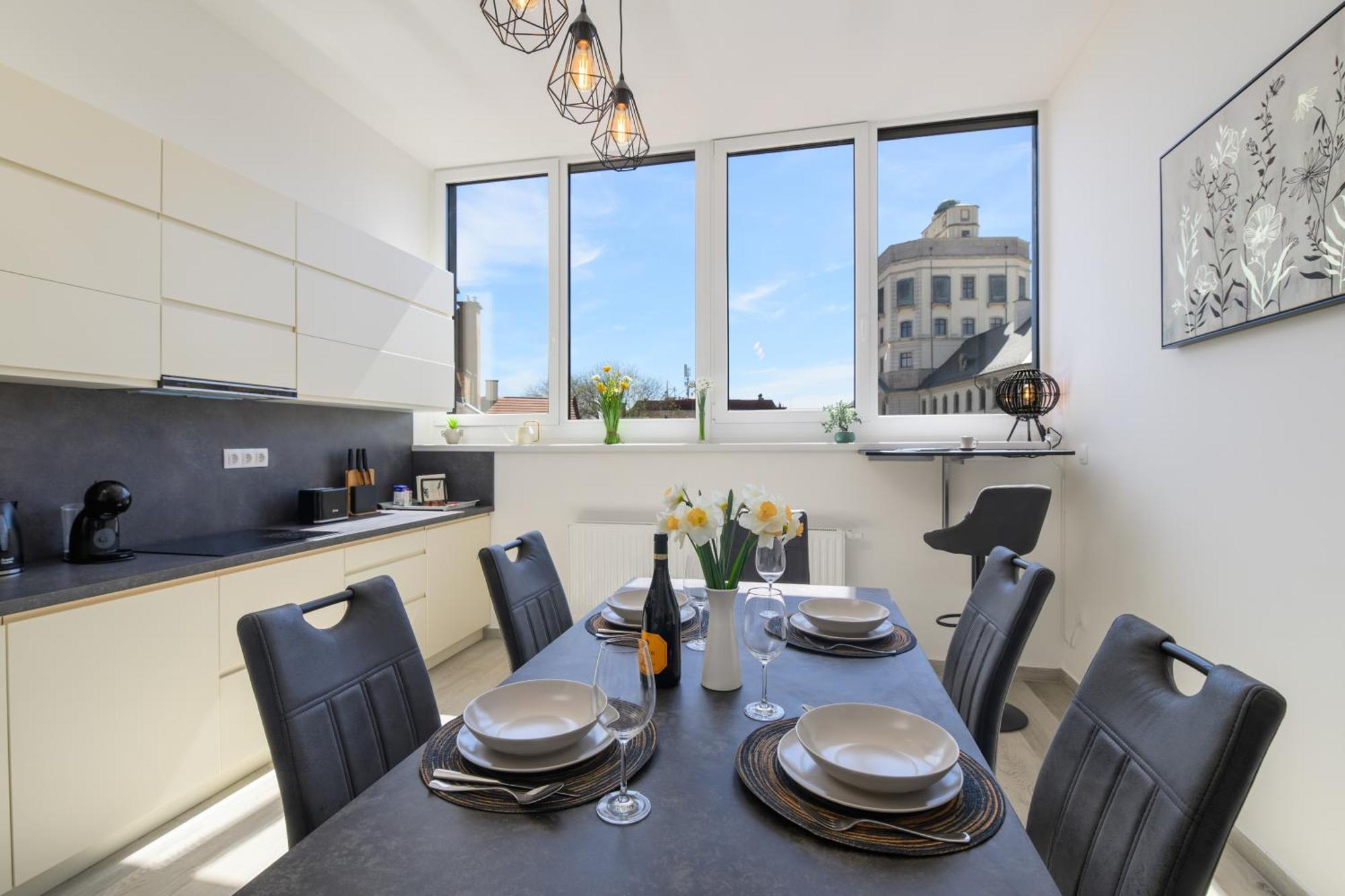 Domino Suite Eger Bagian luar foto