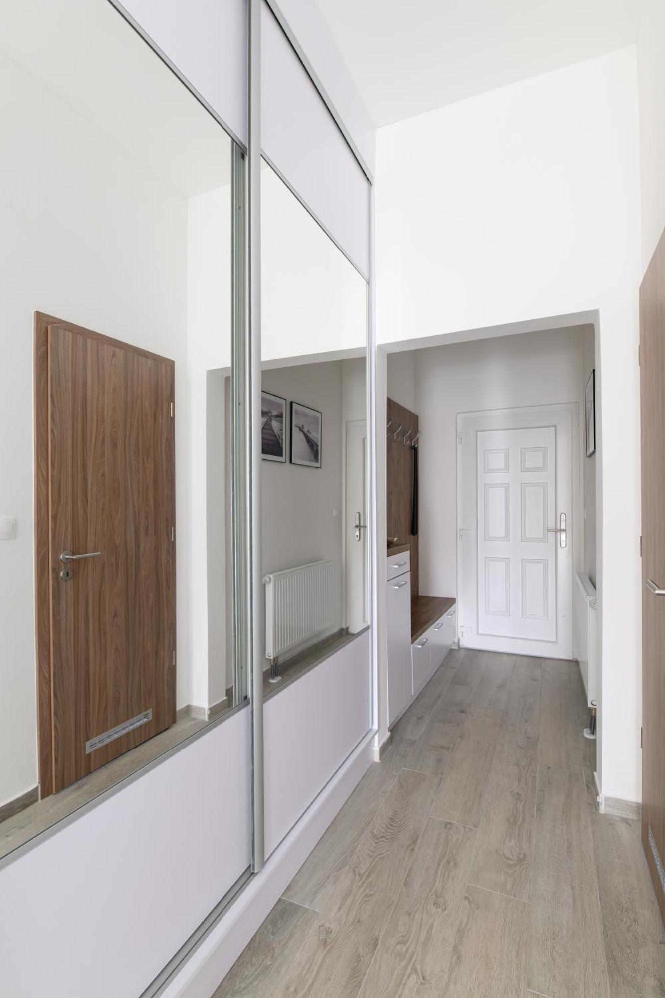 Domino Suite Eger Bagian luar foto